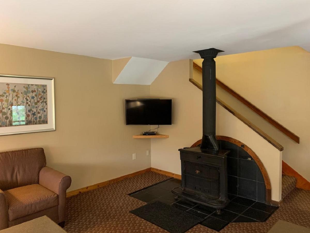איסט סטרודסבורג Pocono Villas Resort מראה חיצוני תמונה