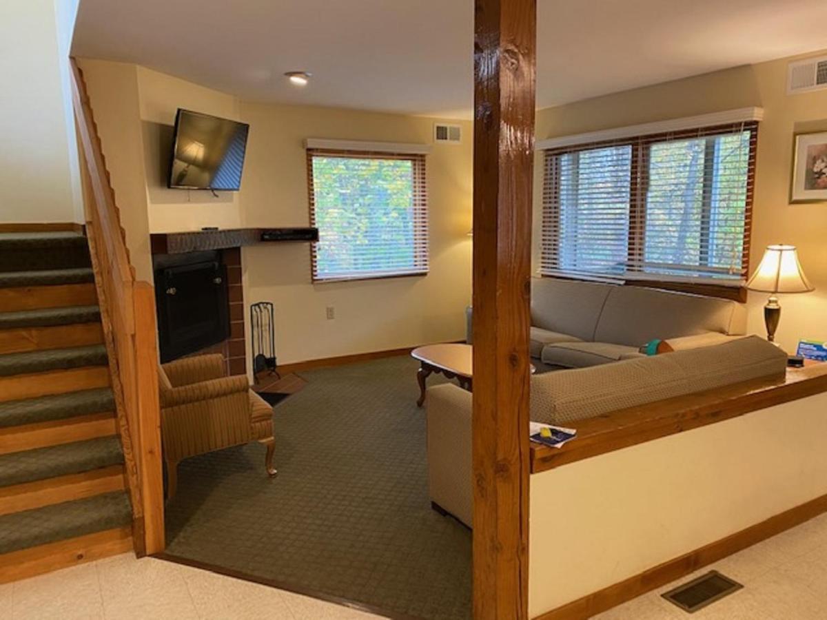 איסט סטרודסבורג Pocono Villas Resort מראה חיצוני תמונה