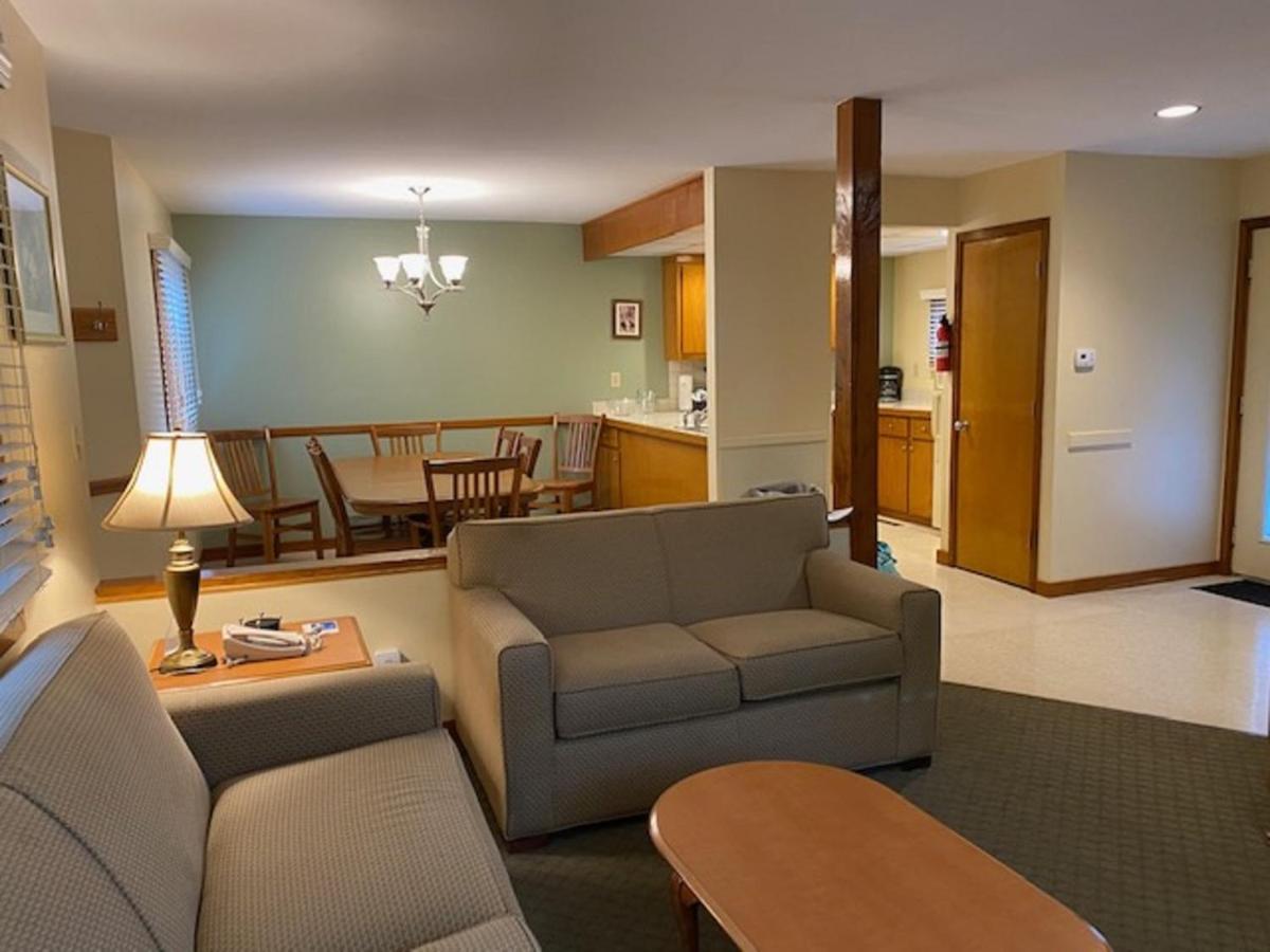 איסט סטרודסבורג Pocono Villas Resort מראה חיצוני תמונה